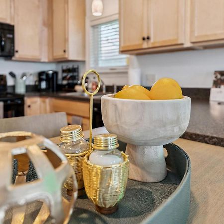 Newly Renovated Tremont Treasure I Cozy + Modern Villa Cleveland Dış mekan fotoğraf